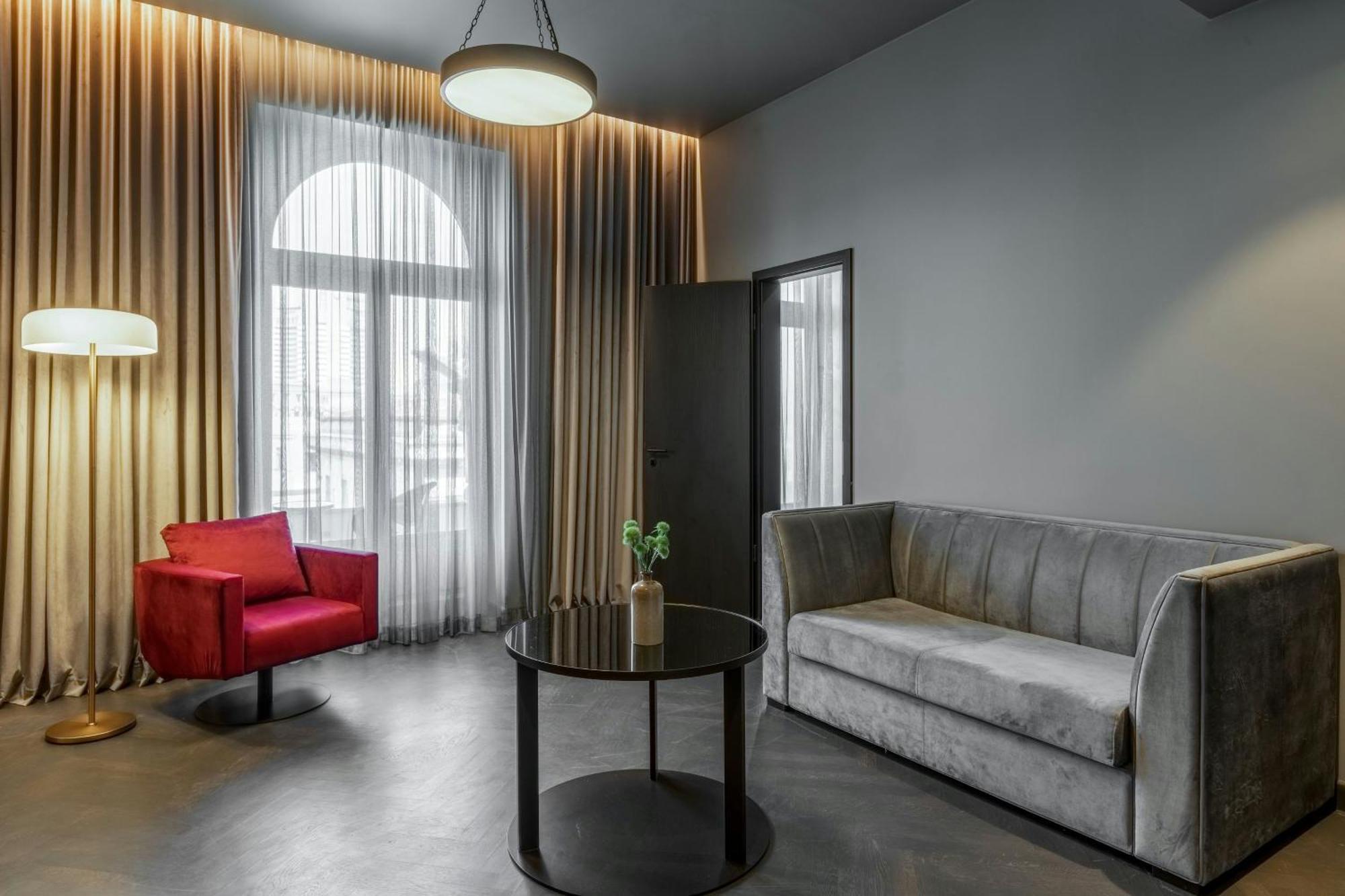 The Marmorosch Bucharest, Autograph Collection Hotel Eksteriør billede A suite at the hotel