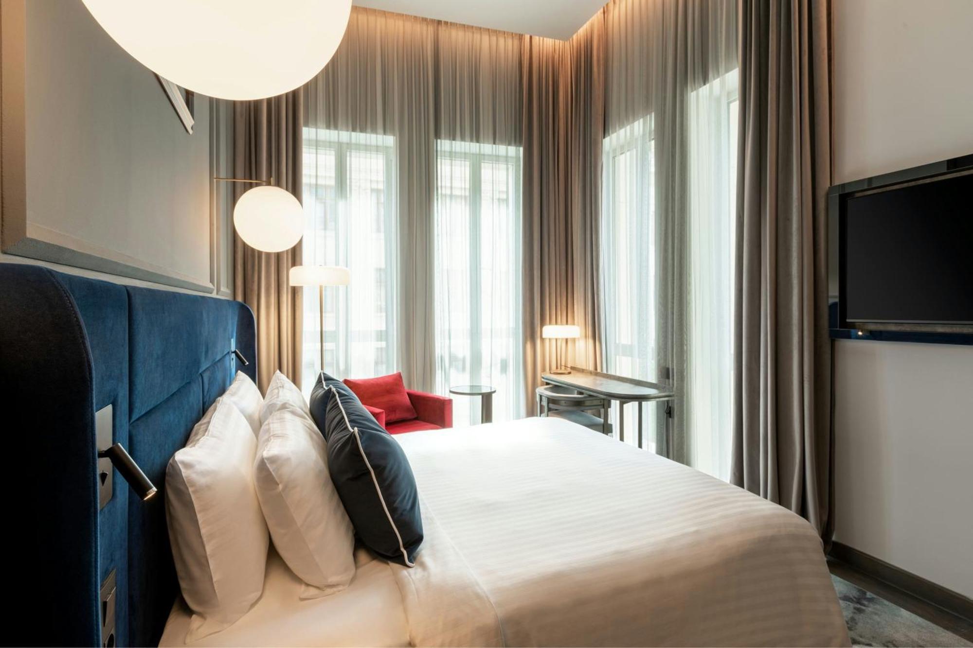 The Marmorosch Bucharest, Autograph Collection Hotel Eksteriør billede Deluxe Room