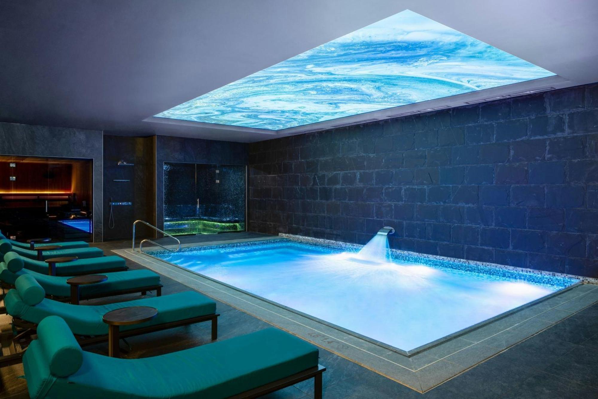 The Marmorosch Bucharest, Autograph Collection Hotel Eksteriør billede The spa at The Westin